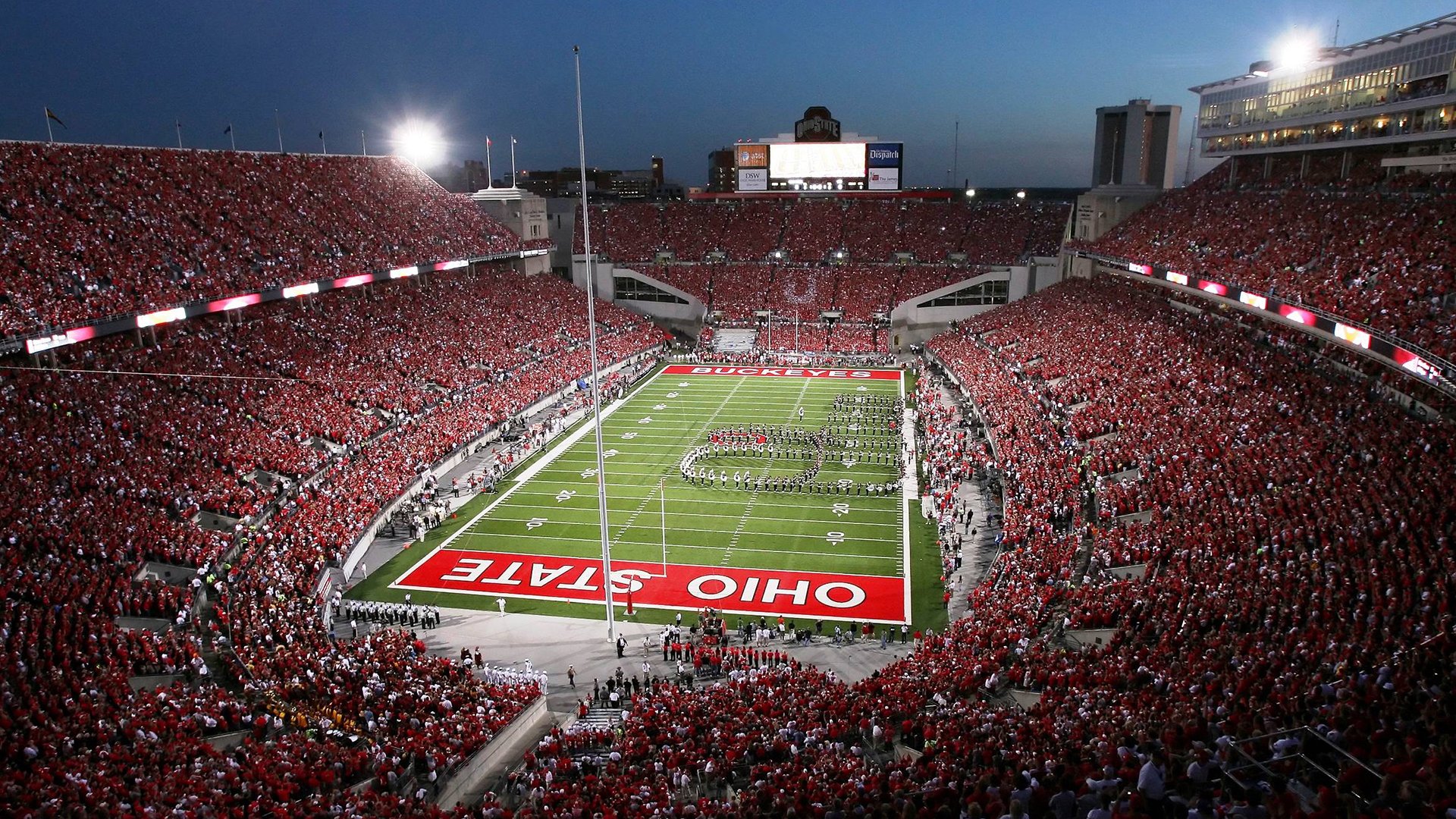 哥伦比亚对阵阿森纳?不,这是德布劳内的巨人剧场