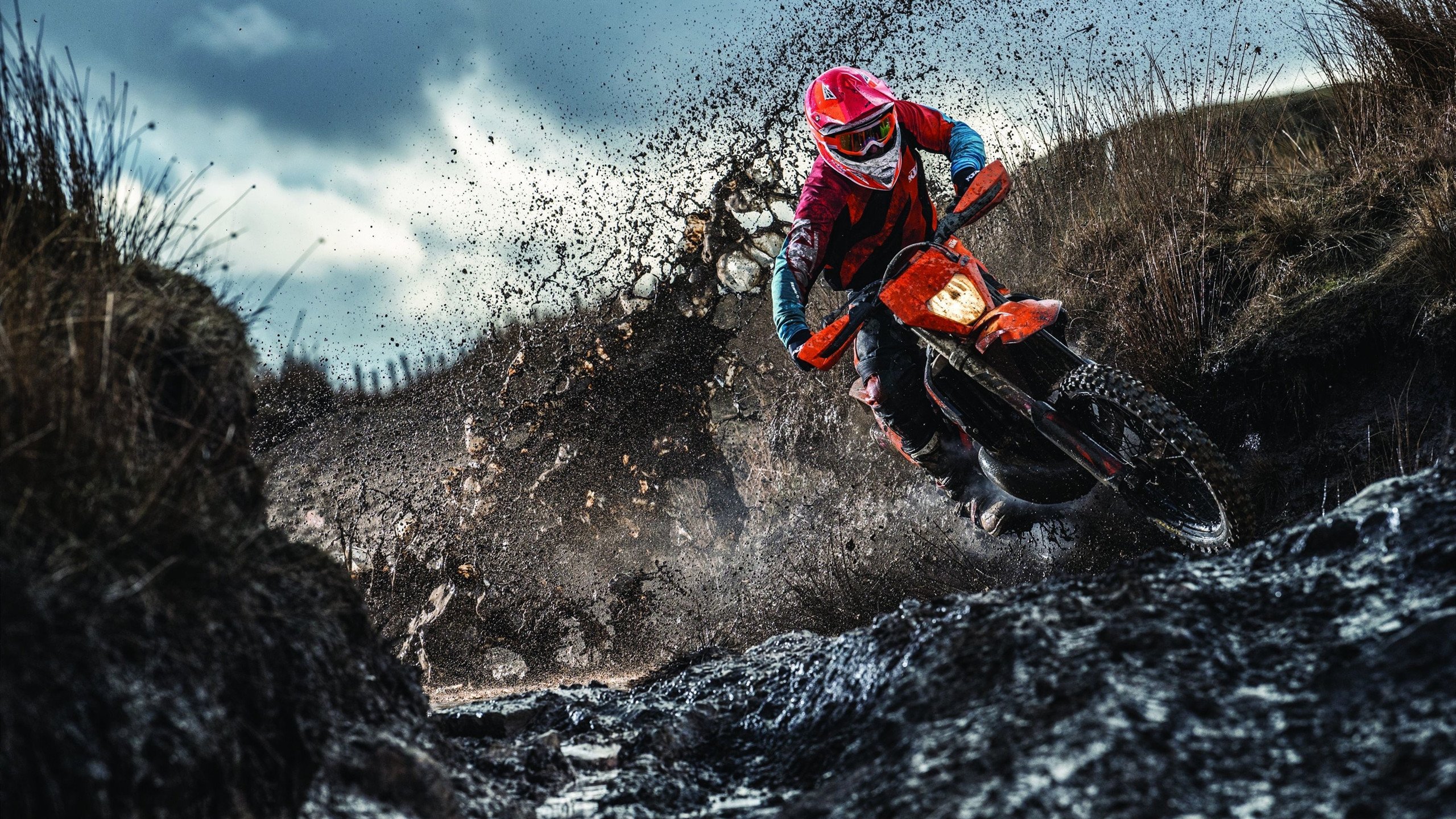 奥纳纳惊艳四座,土耳其封锁美国,体育与地缘政治的双重变奏